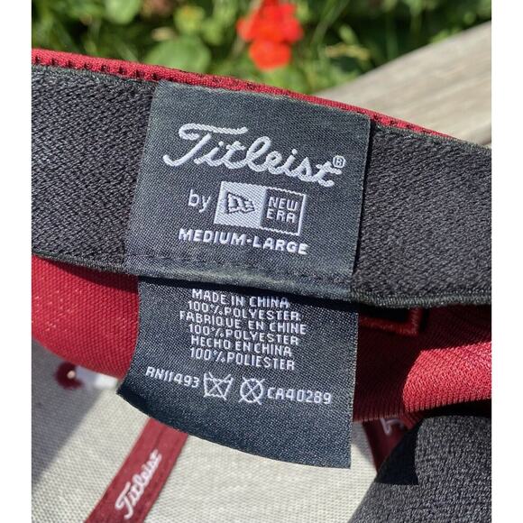 Titleist Golf Hat, New Era, Med/Lg Flex back Pro V1 Footjoy - Picture 7 of 7